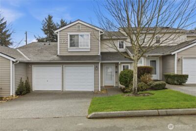 10030 Holly Drive #122, Everett, WA 98204 - Photo 2