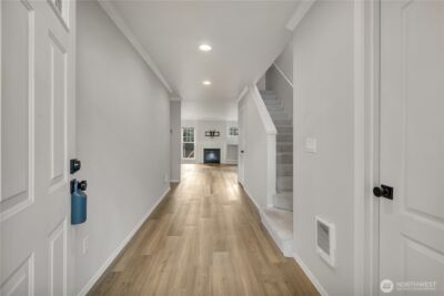 10030 Holly Drive #122, Everett, WA 98204 - Photo 4