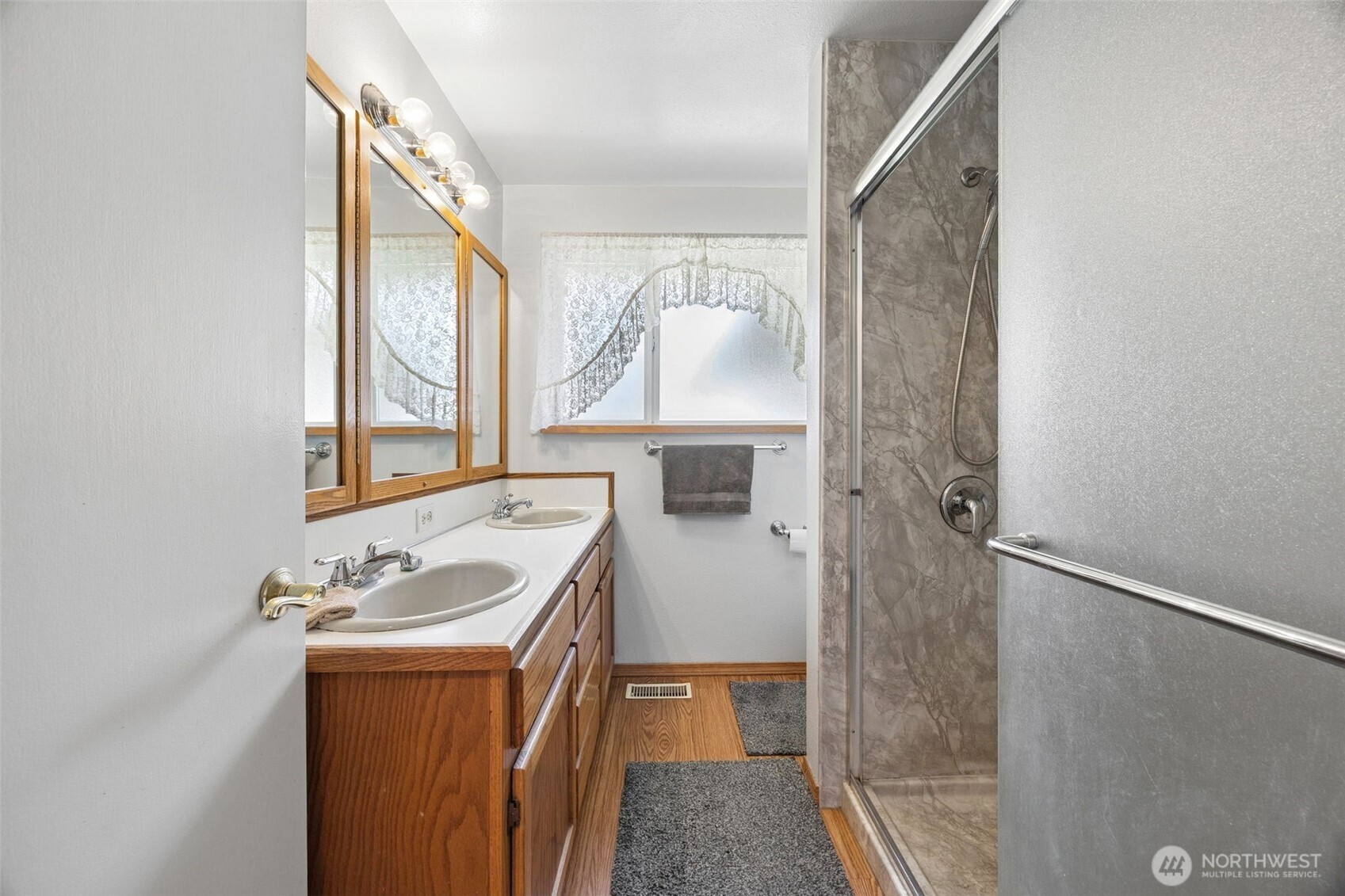 8311 110th Street E, Puyallup, WA 98373