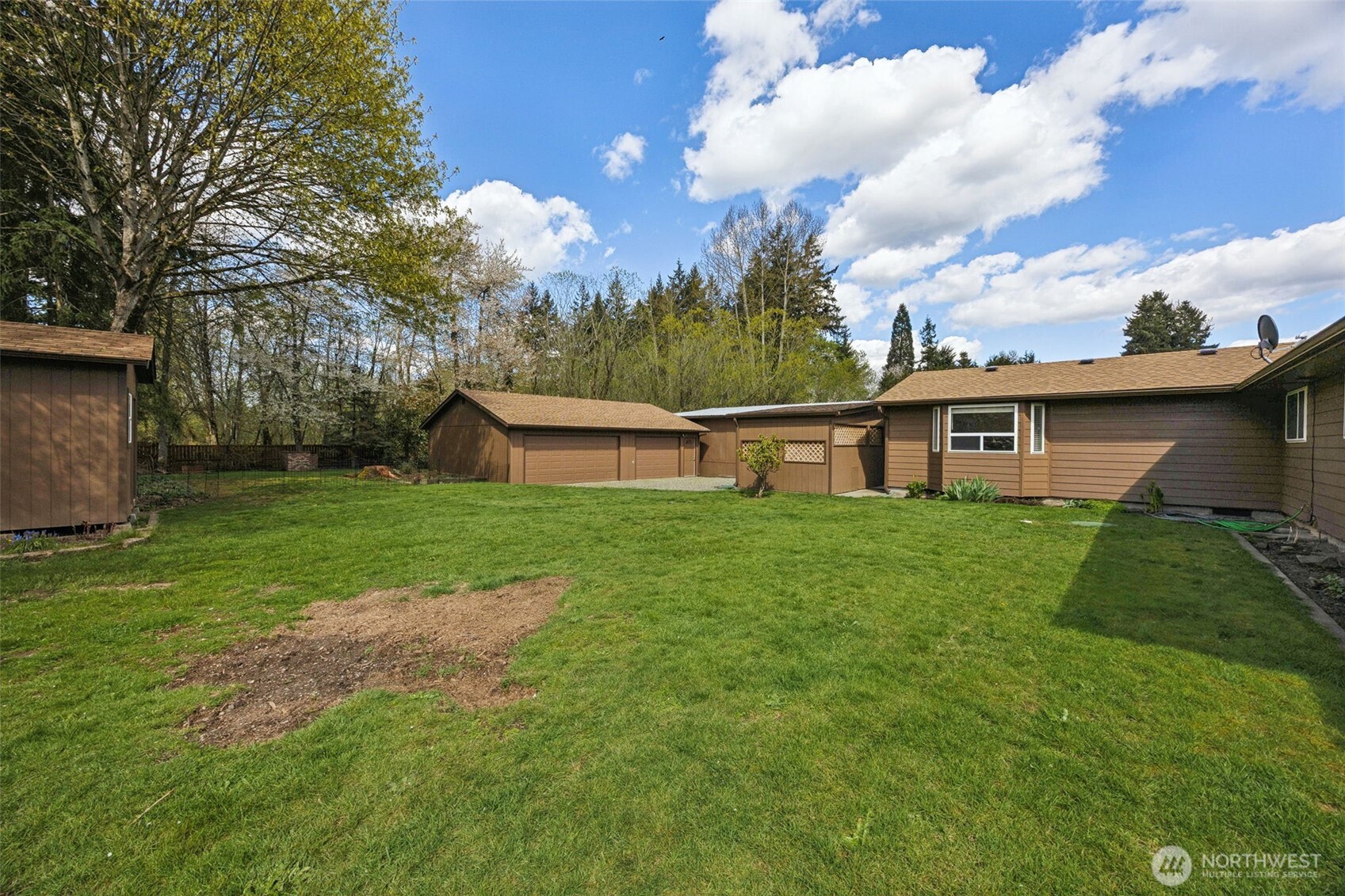 8311 110th Street E, Puyallup, WA 98373