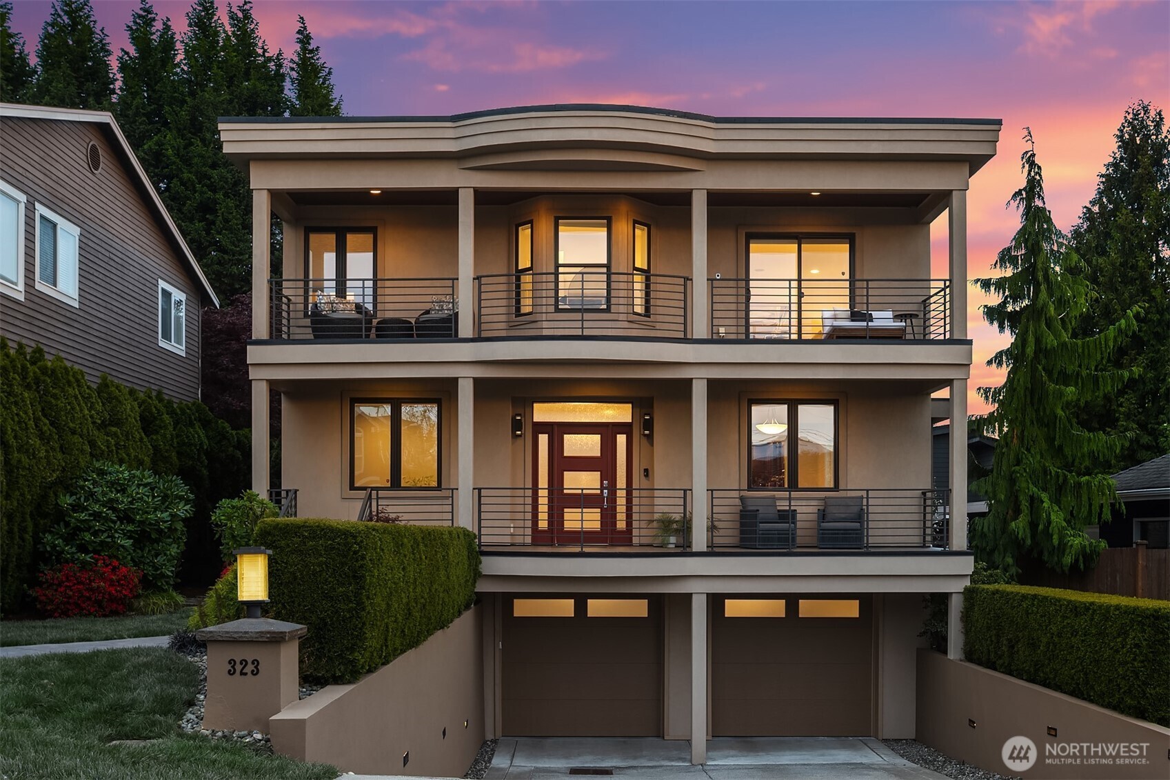 323 6th Avenue S, Kirkland, WA 98033