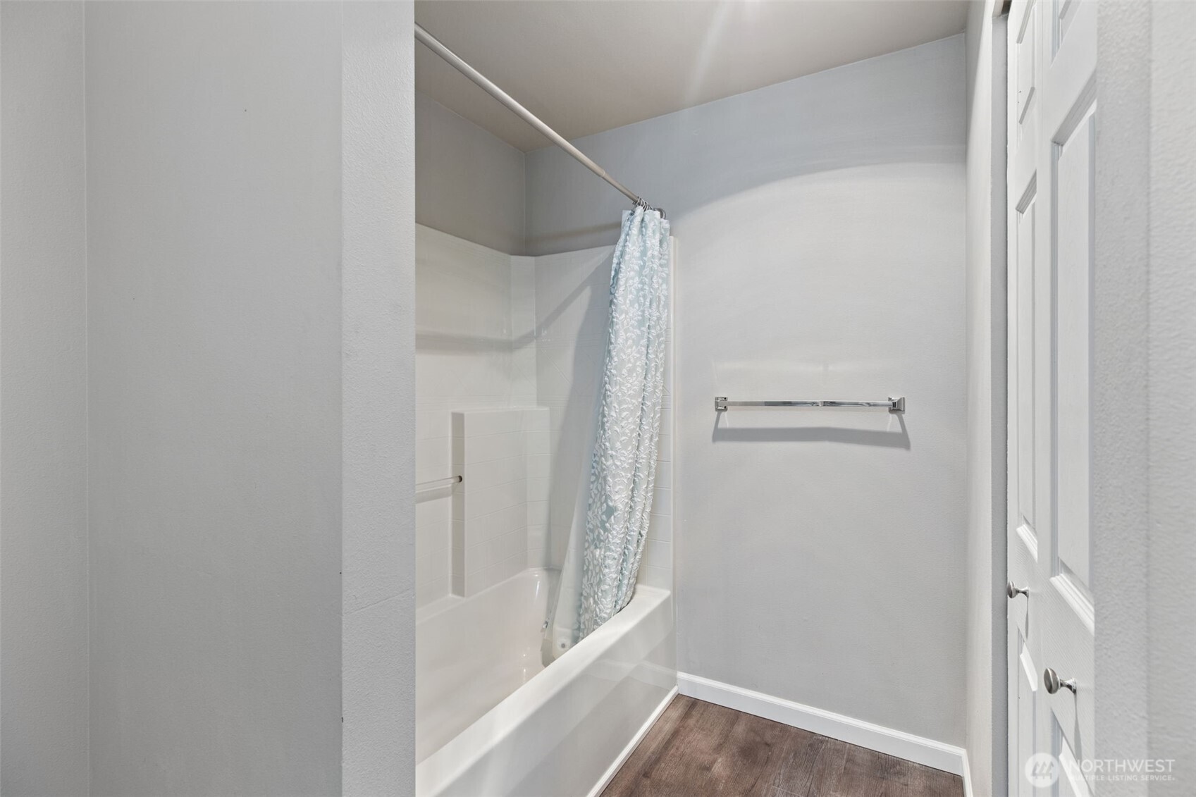 2001 120th Place SE #1-203, Everett, WA 98208