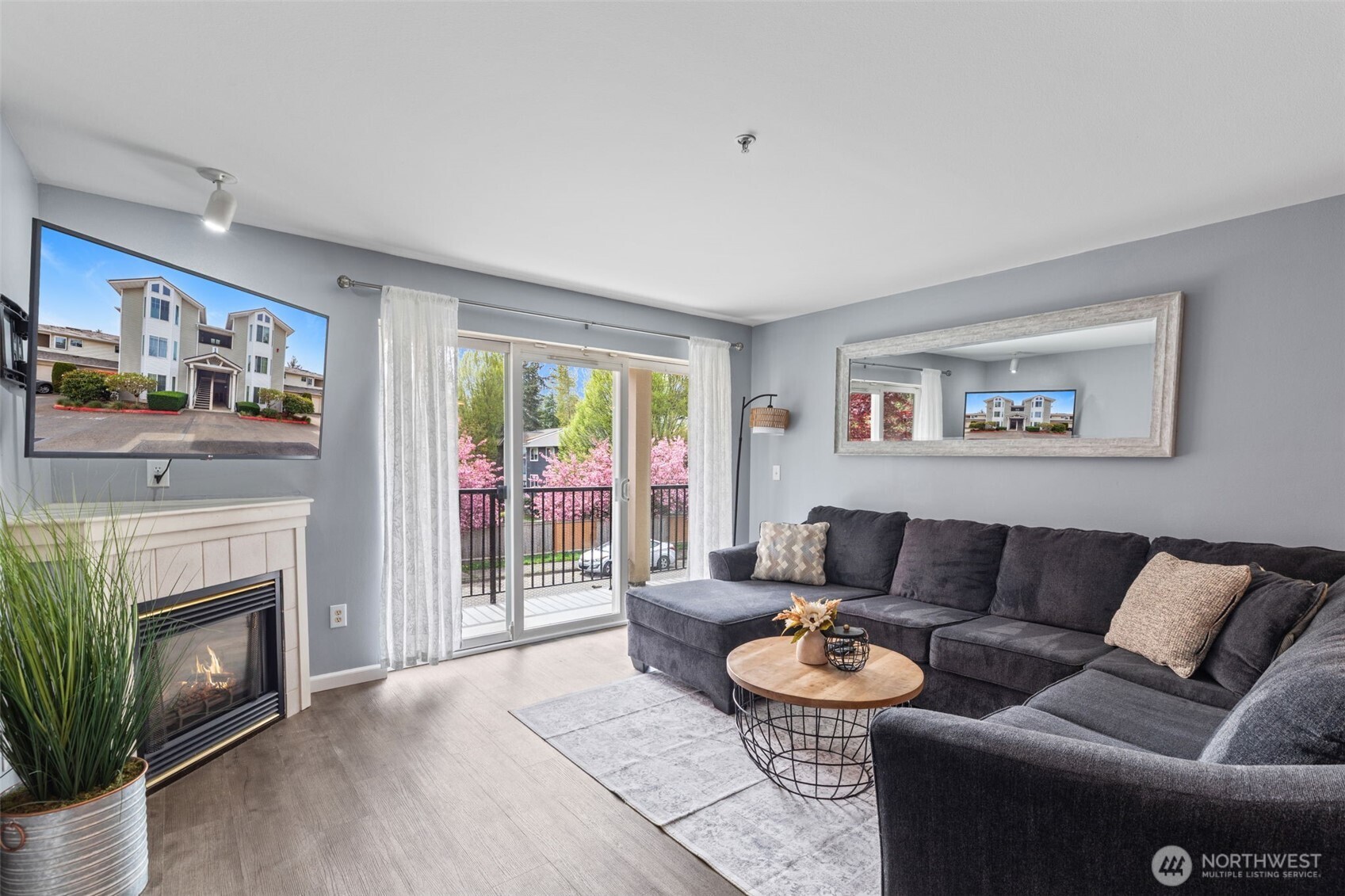 2001 120th Place SE #1-203, Everett, WA 98208