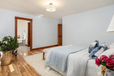 14340 Shasta Lane NE, Bainbridge Island, WA 98110 - Photo 23