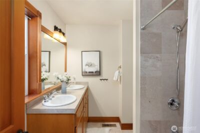 14340 Shasta Lane NE, Bainbridge Island, WA 98110 - Photo 27