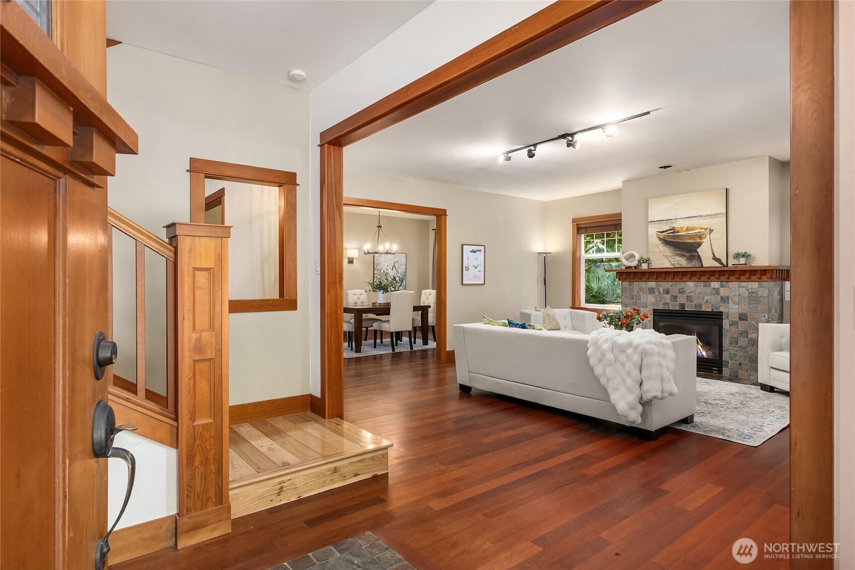 14340 Shasta Lane NE, Bainbridge Island, WA 98110