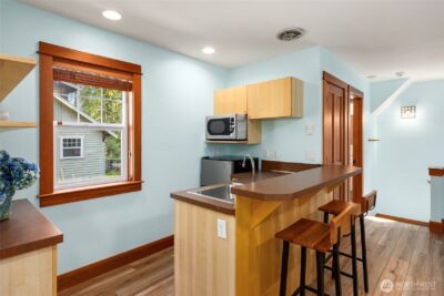14340 Shasta Lane NE, Bainbridge Island, WA 98110 - Photo 32