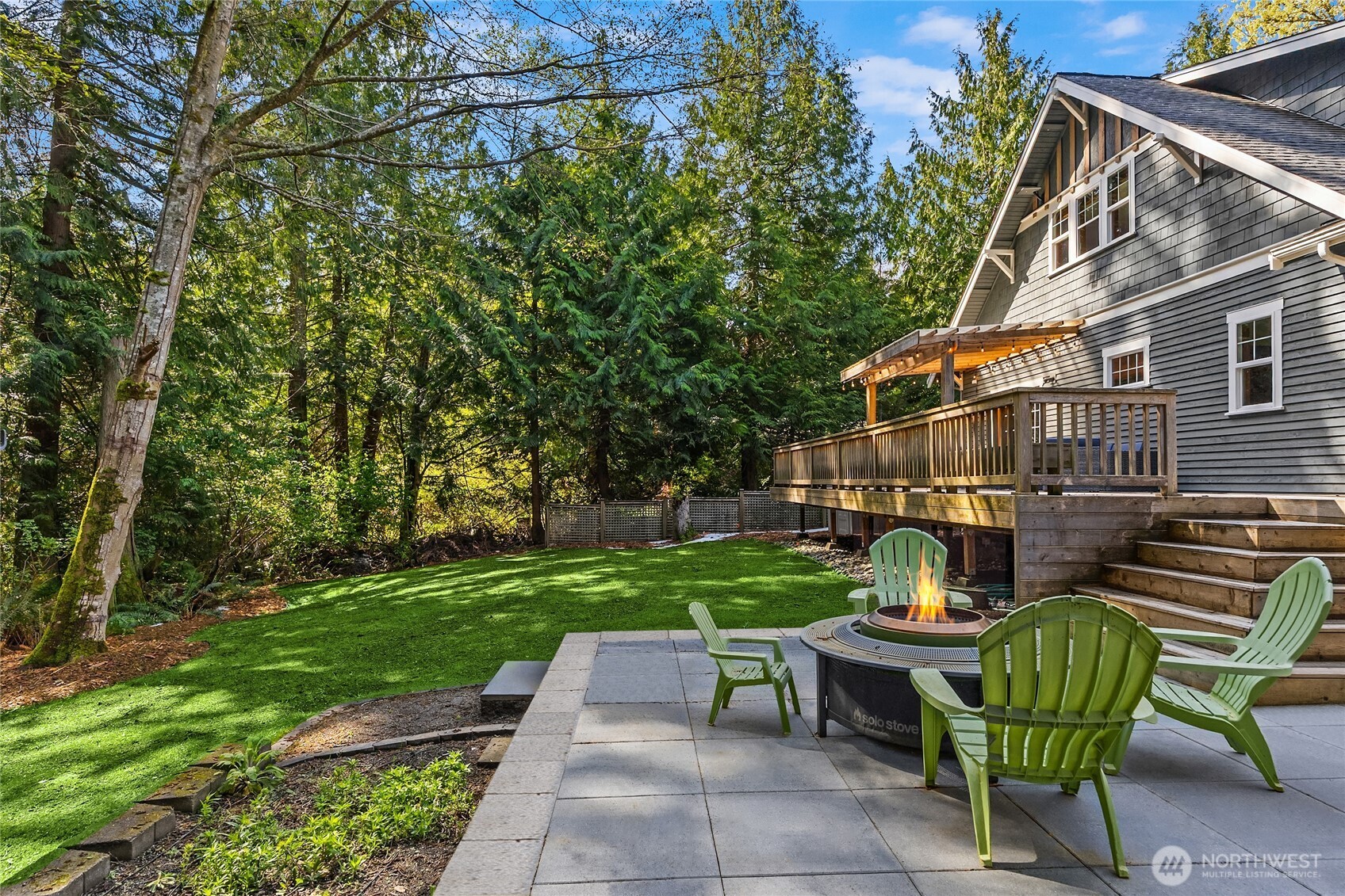 14340 Shasta Lane NE, Bainbridge Island, WA 98110