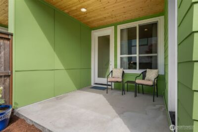 9725 10th Place SW, Seattle, WA 98106 - Photo 33