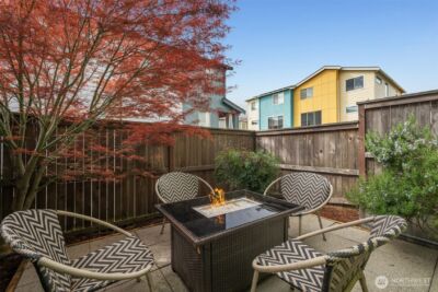 9725 10th Place SW, Seattle, WA 98106 - Photo 37