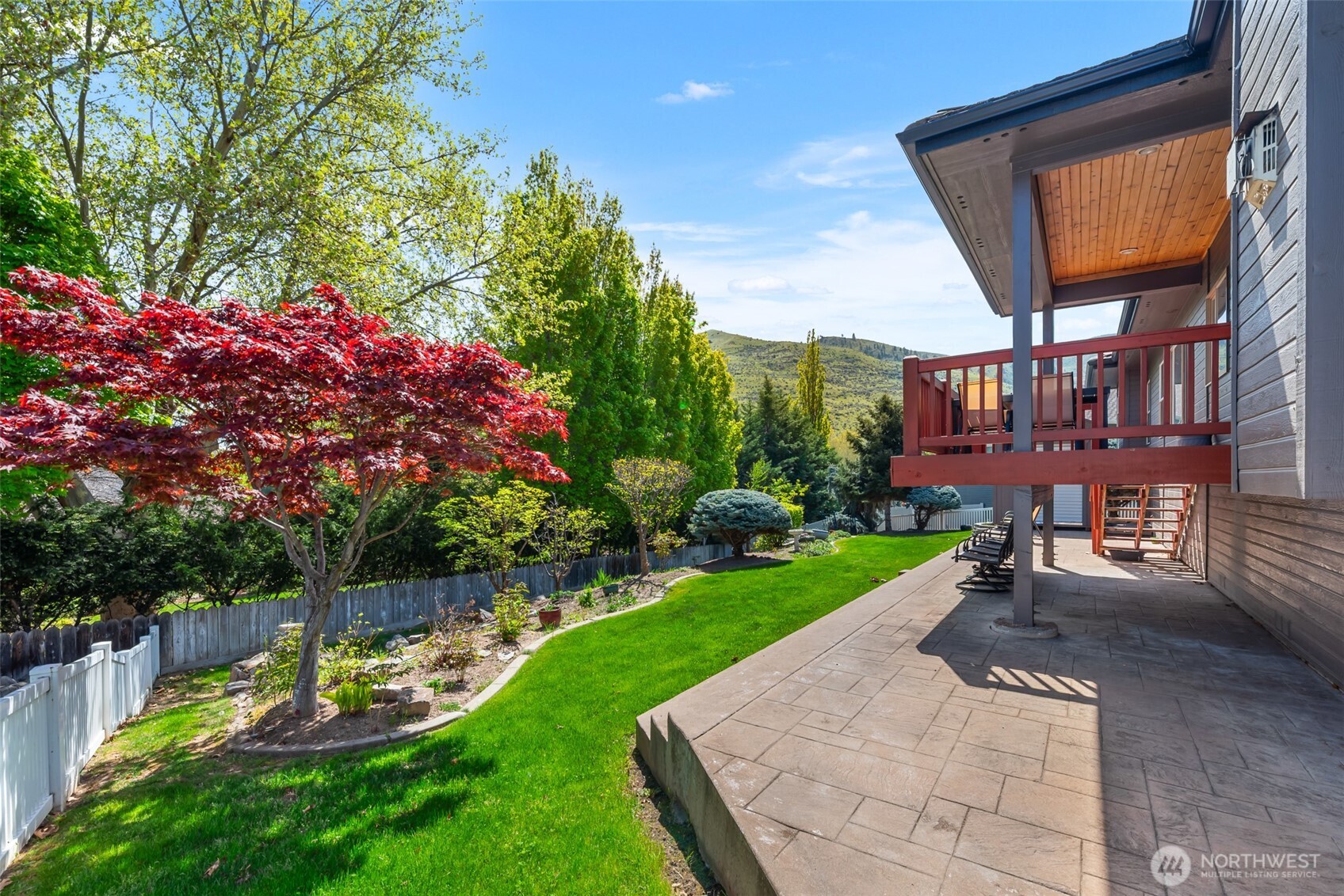 2013 Linville Drive , Wenatchee, WA 98801
