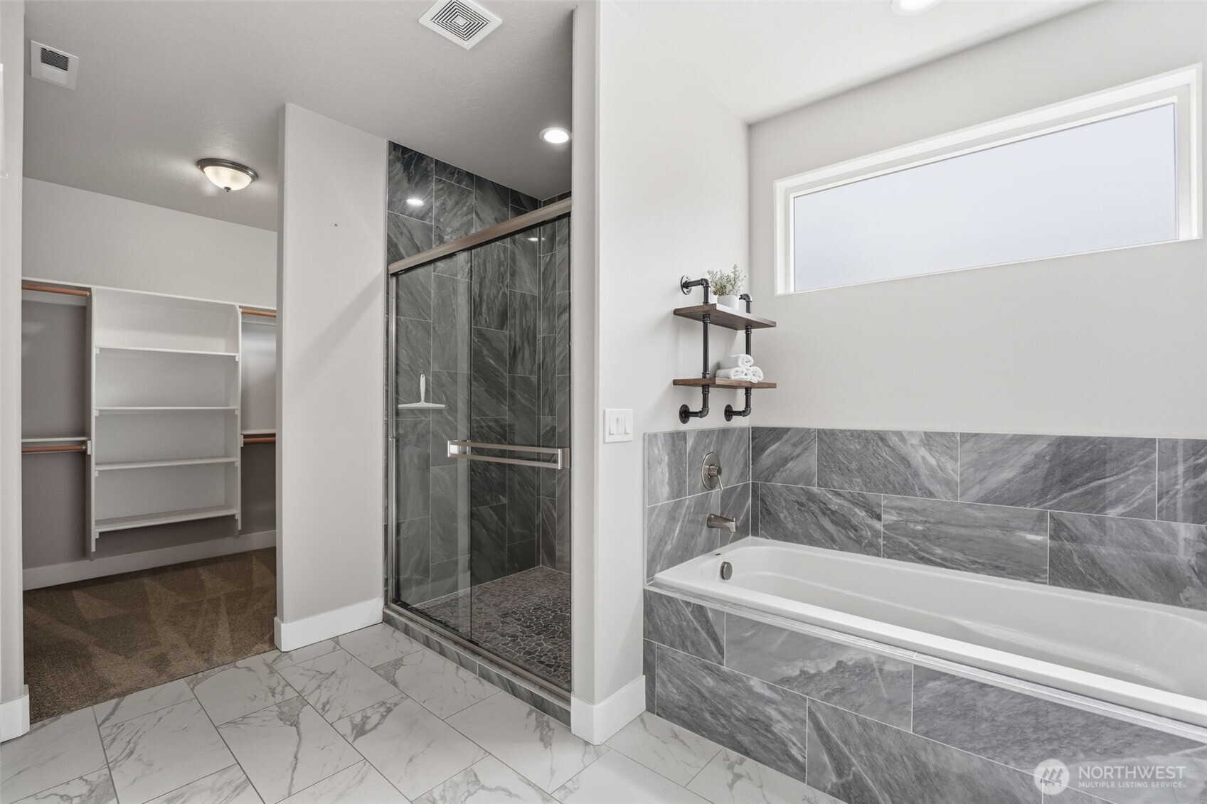 1075 Klamath Court , Richland, WA 99352