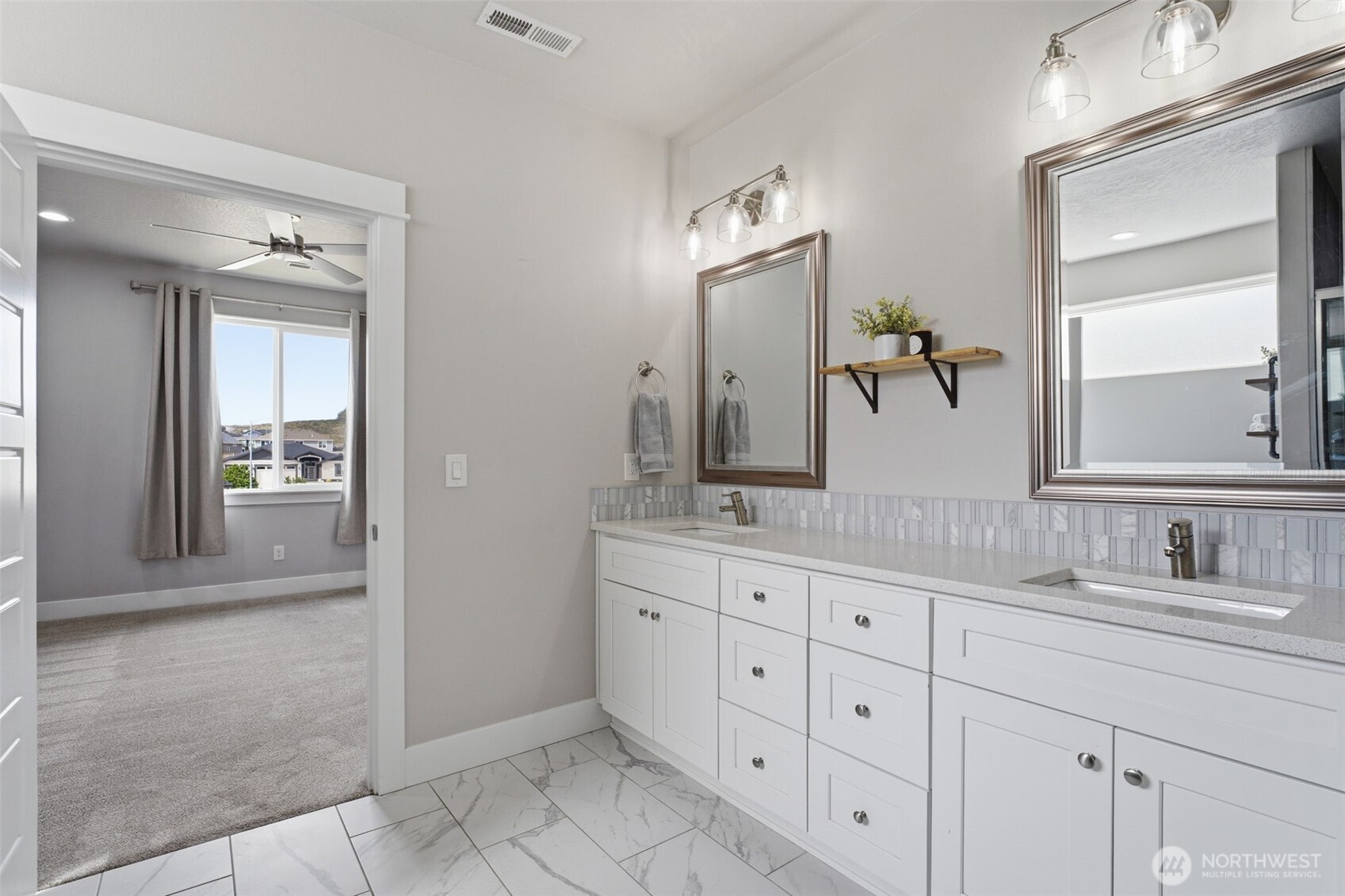 1075 Klamath Court , Richland, WA 99352