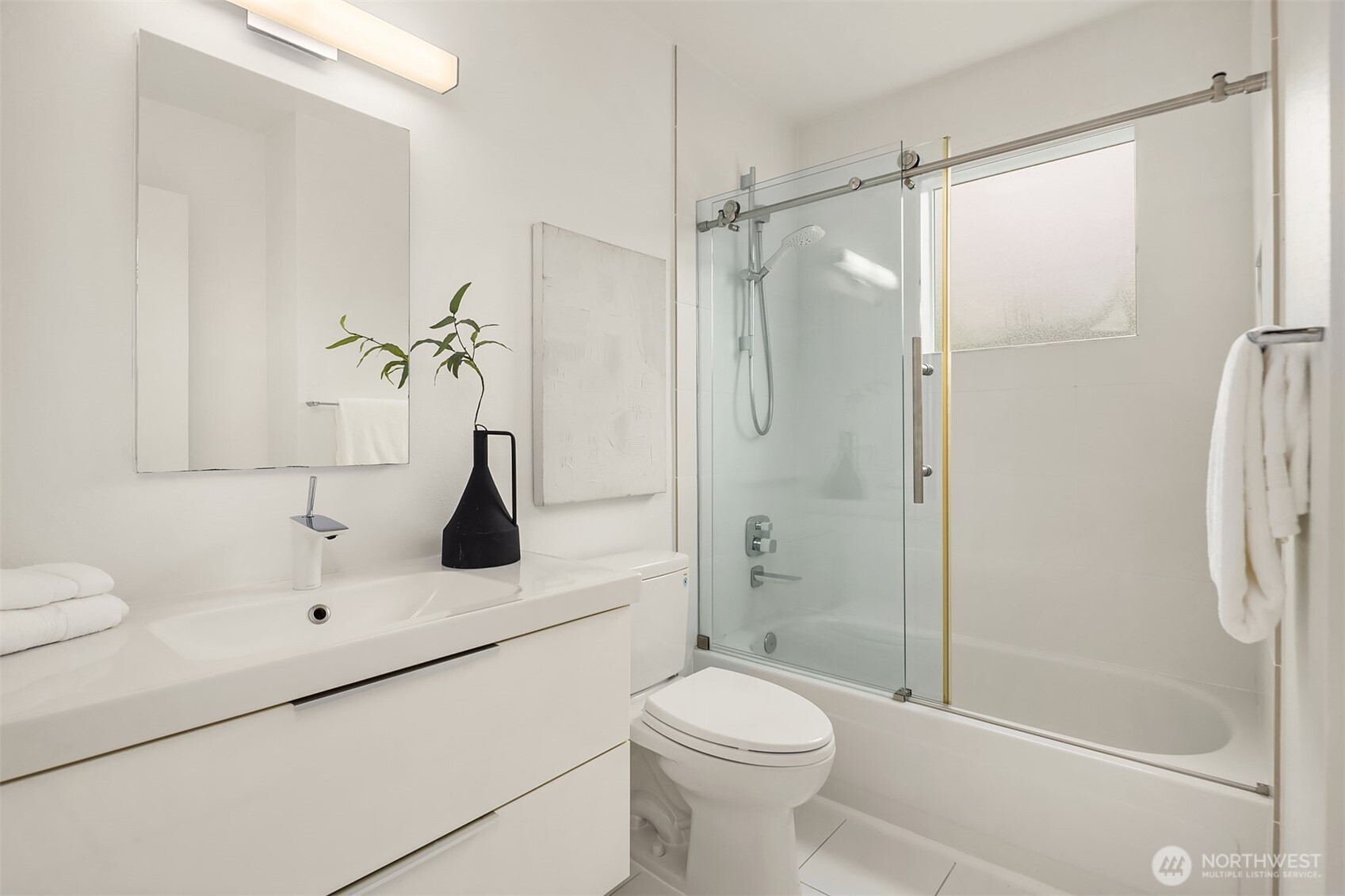 1023 14th Place W, Kirkland, WA 98033