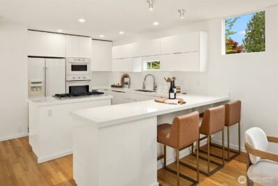 1023 14th Place W, Kirkland, WA 98033 - Photo 6