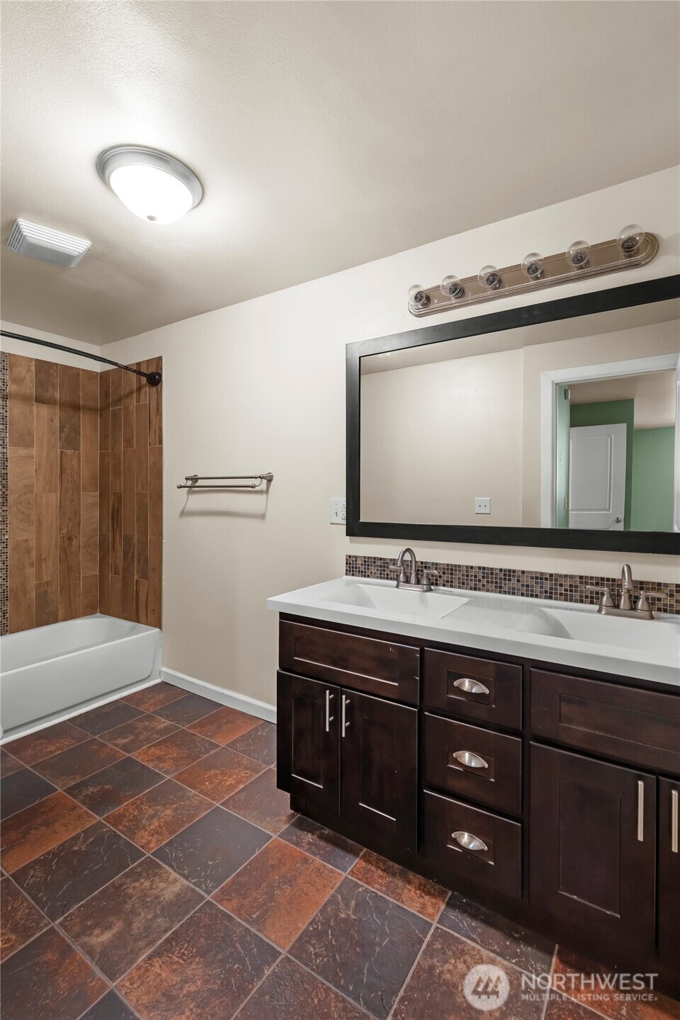 16812 17th Avenue E, Spanaway, WA 98387