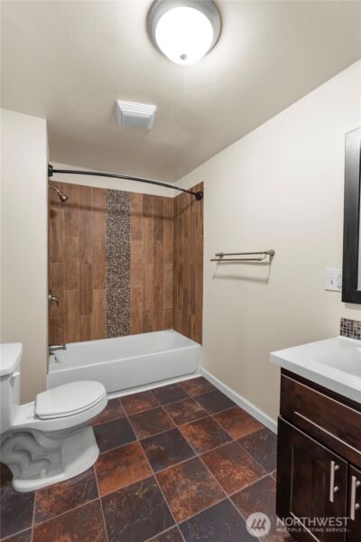 16812 17th Avenue E, Spanaway, WA 98387 - Photo 16