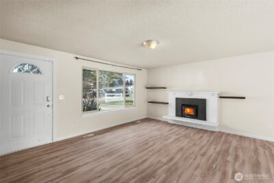 16812 17th Avenue E, Spanaway, WA 98387 - Photo 5