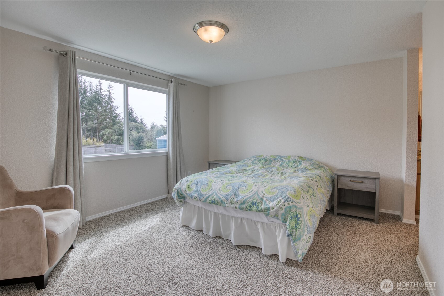 154 S Razor Clam Drive SW, Ocean Shores, WA 98569