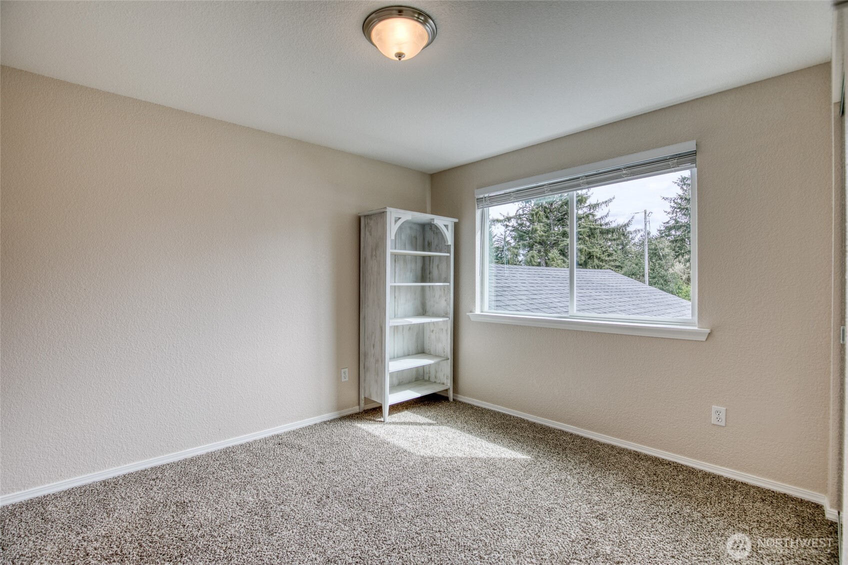 154 S Razor Clam Drive SW, Ocean Shores, WA 98569