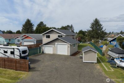 154 S Razor Clam Drive SW, Ocean Shores, WA 98569 - Photo 2