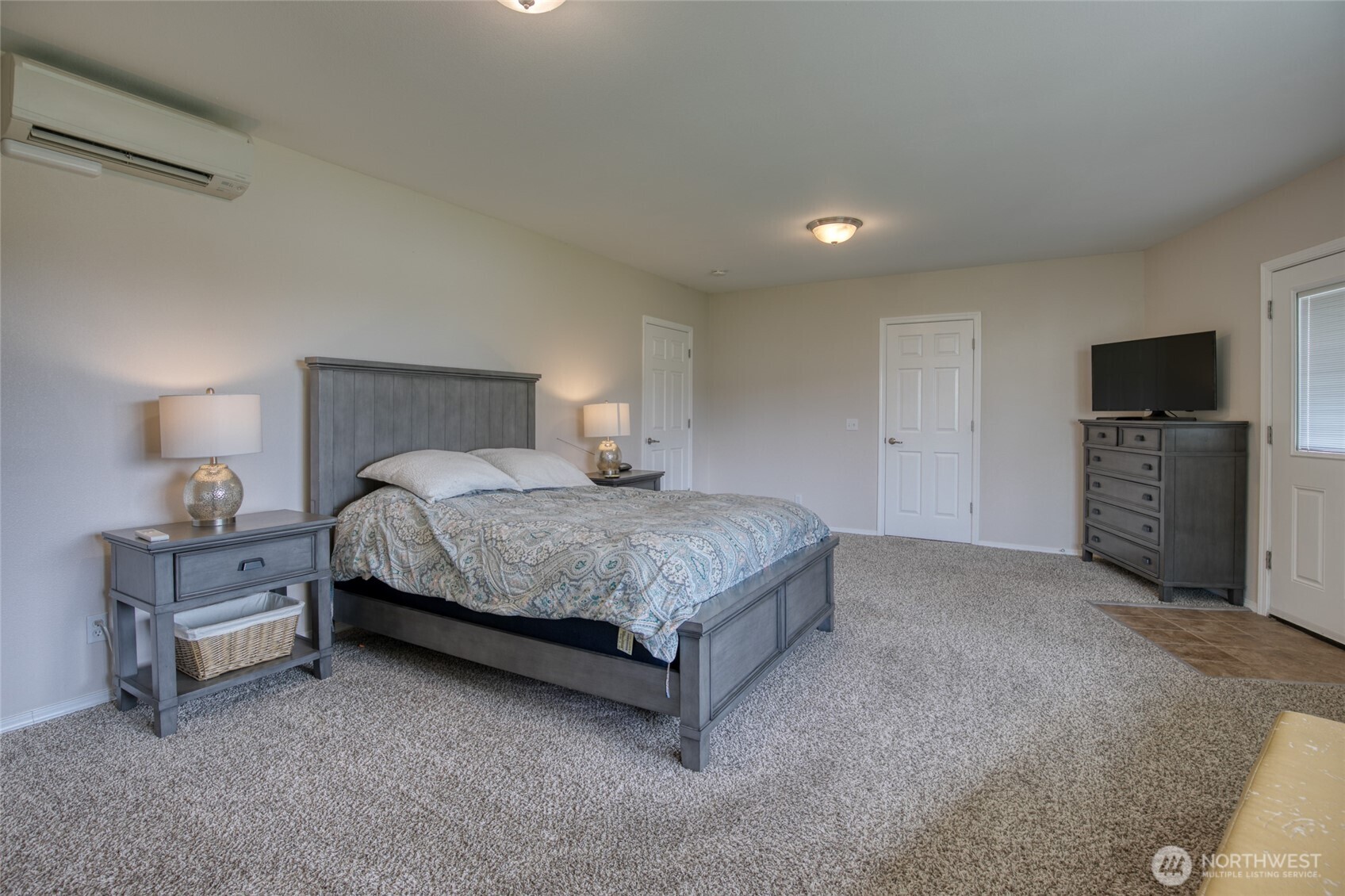 154 S Razor Clam Drive SW, Ocean Shores, WA 98569