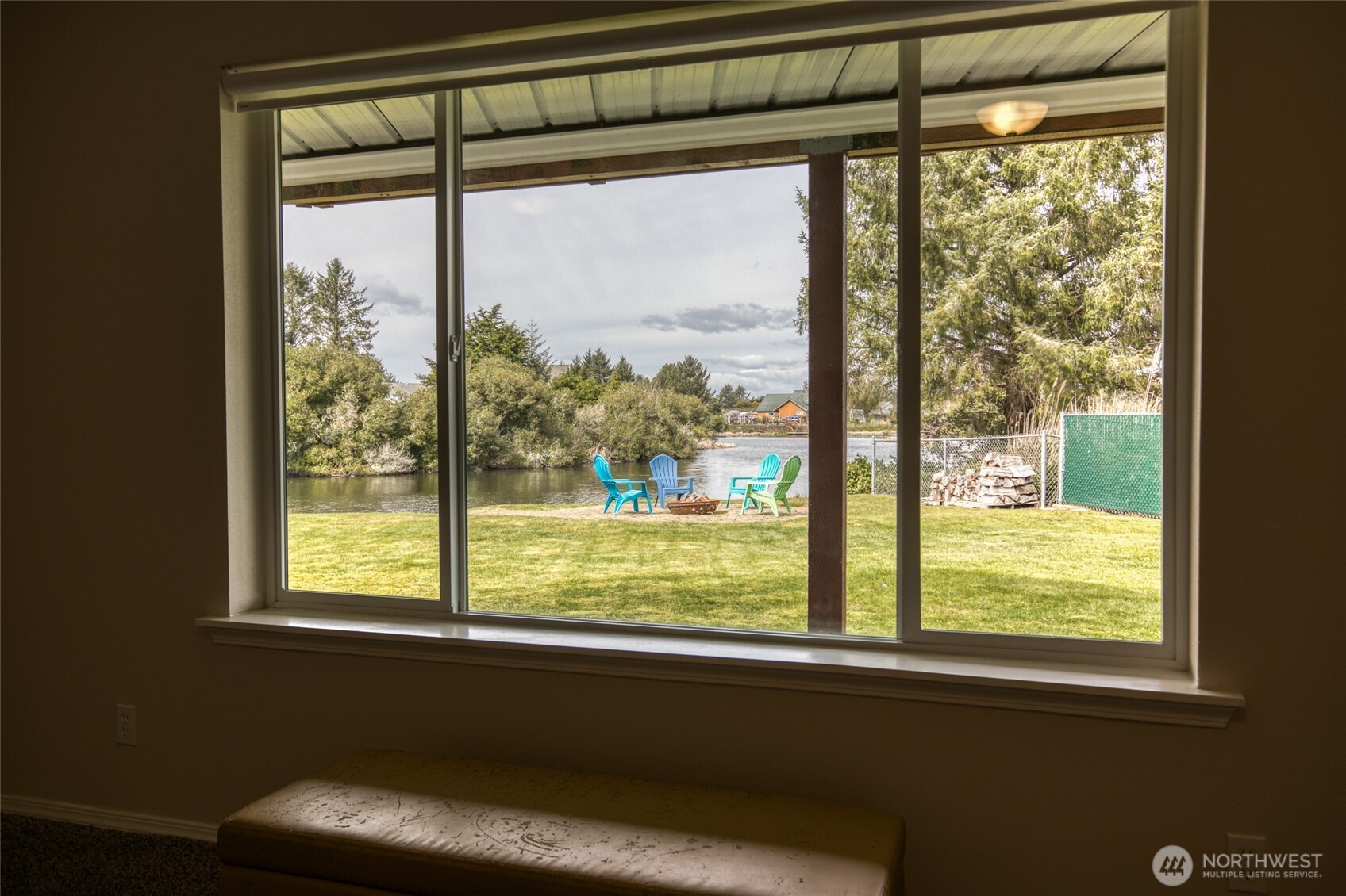 154 S Razor Clam Drive SW, Ocean Shores, WA 98569