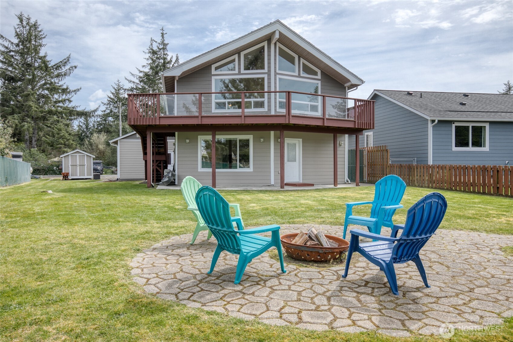 154 S Razor Clam Drive SW, Ocean Shores, WA 98569