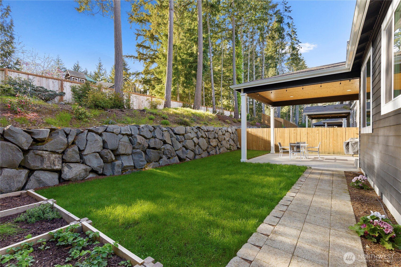 11215 Monarch Ridge Avenue NW, Silverdale, WA 98383-8935