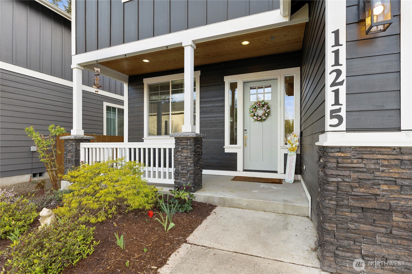 11215 Monarch Ridge Avenue NW, Silverdale, WA 98383-8935