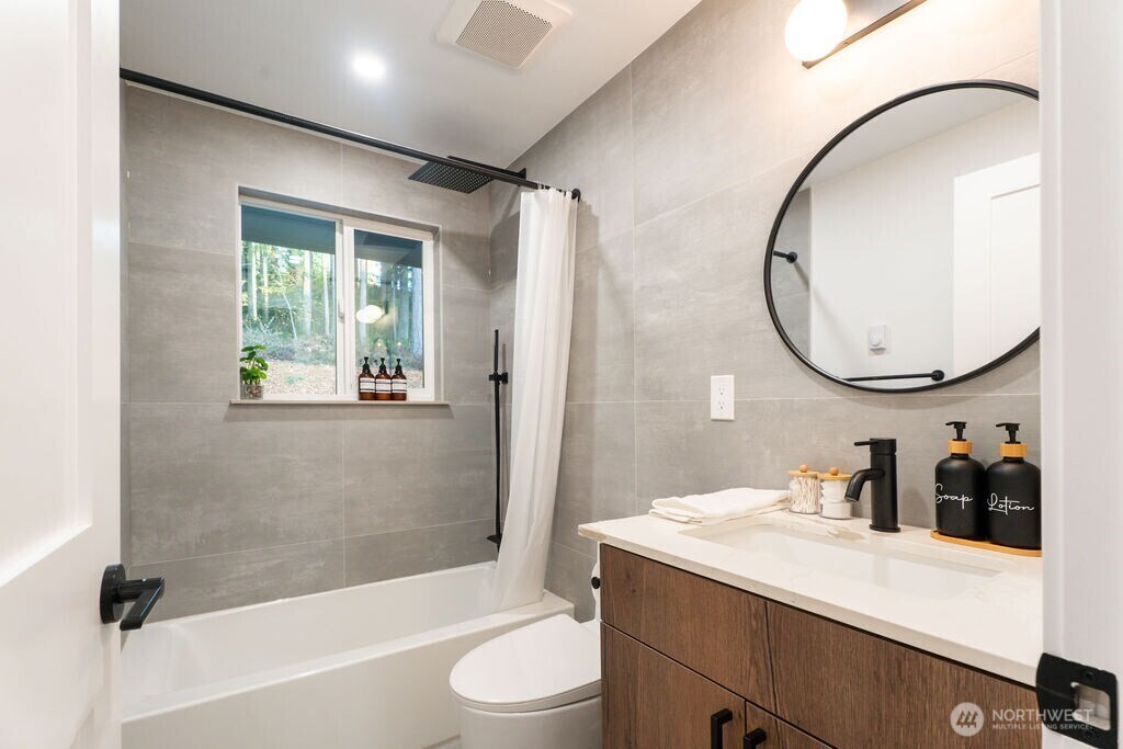 18002 SE 146th Street , Renton, WA 98059
