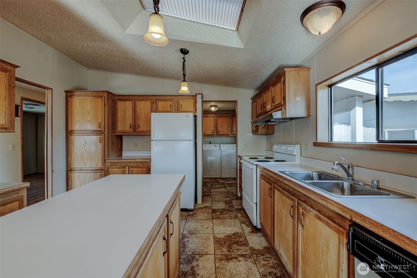 1706 Twin Peaks Drive #83, Wenatchee, WA 98801