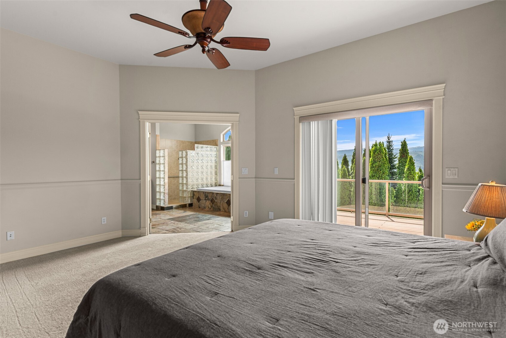 718 Briarwood Drive , East Wenatchee, WA 98802
