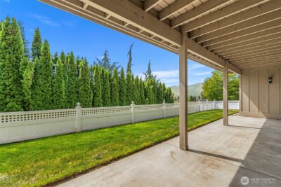 718 Briarwood Drive , East Wenatchee, WA 98802 - Photo 37