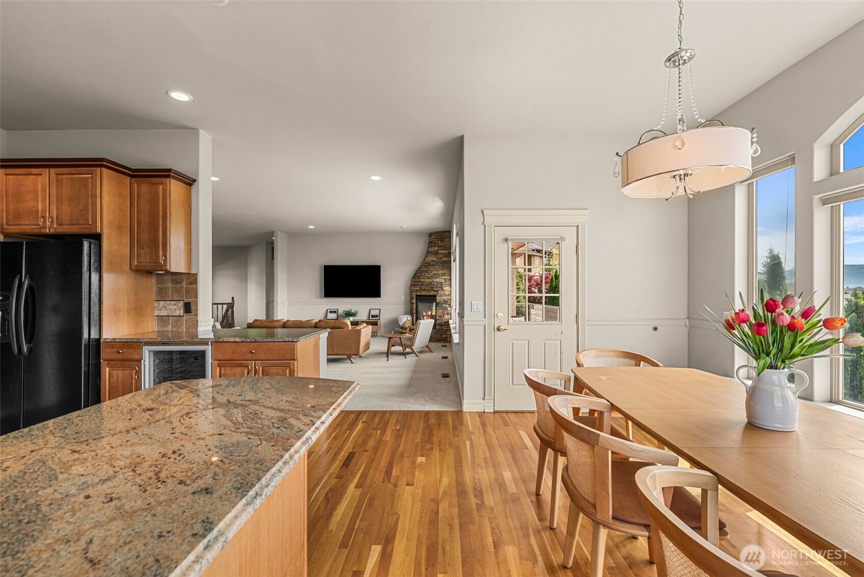 718 Briarwood Drive , East Wenatchee, WA 98802