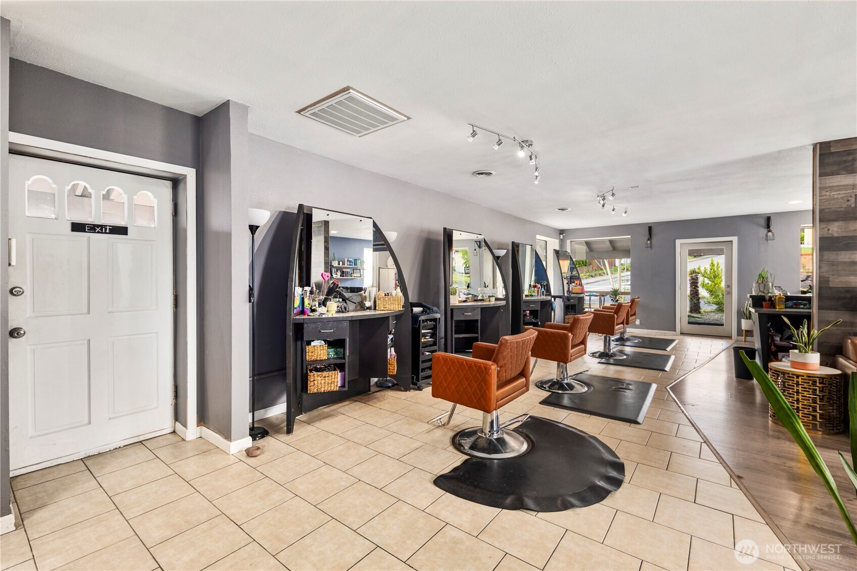 7439 Beverly Boulevard , Everett, WA 98203