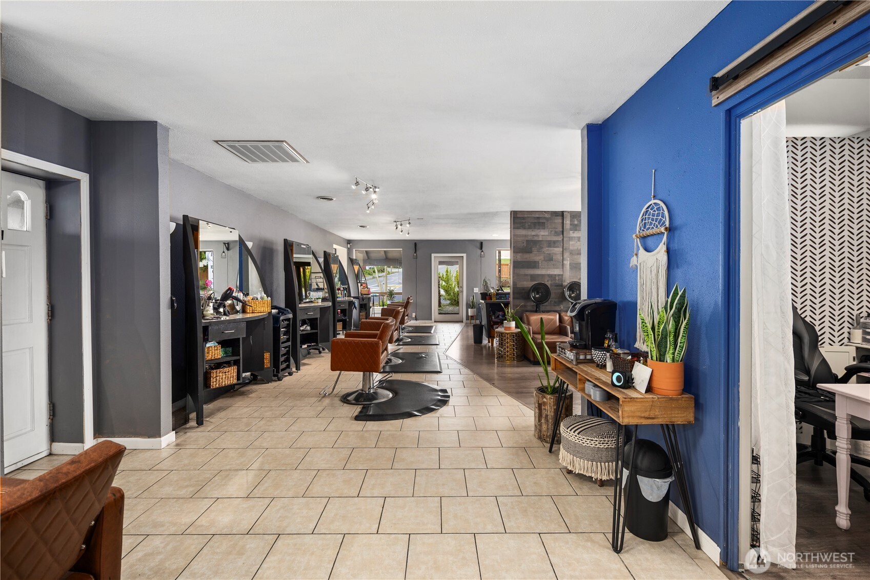 7439 Beverly Boulevard , Everett, WA 98203