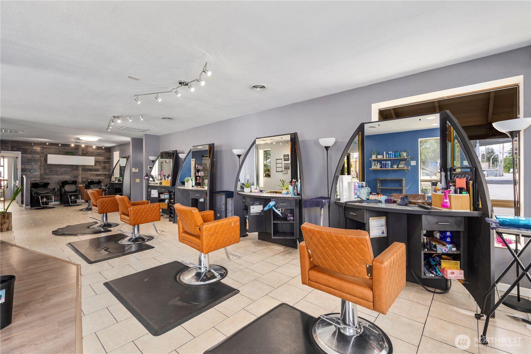 7439 Beverly Boulevard , Everett, WA 98203