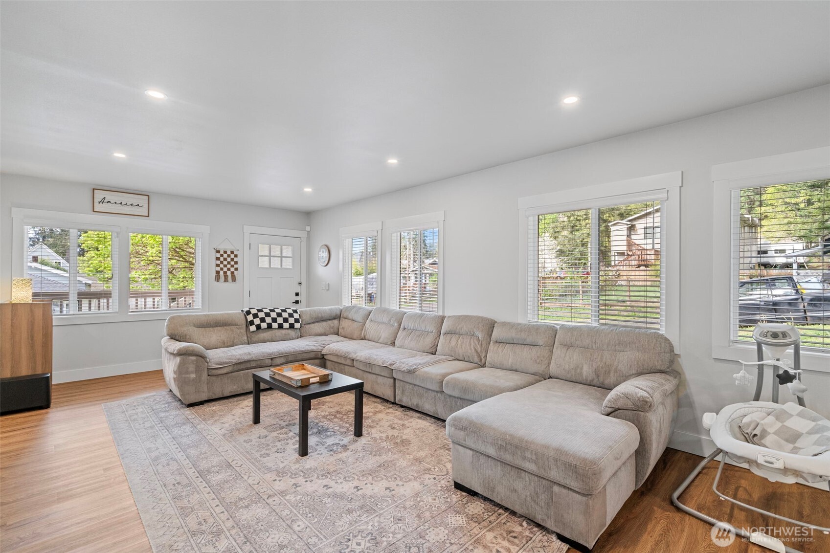 428 Henry Street , Shelton, WA 98584-3303