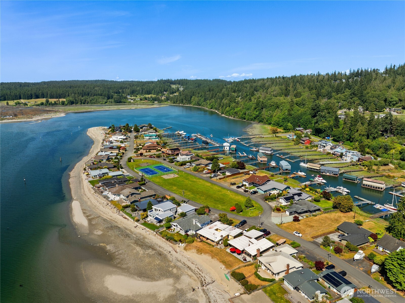 8145 Sandy Hook Terrace , Clinton, WA 98236