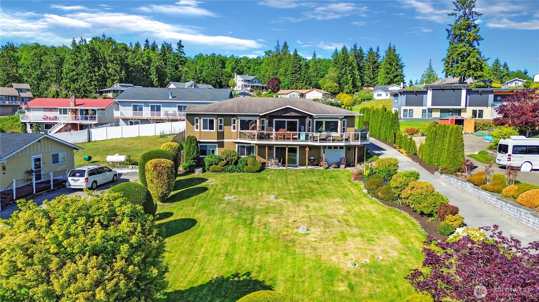 38206 Fawn Road NE, Hansville, WA 98340