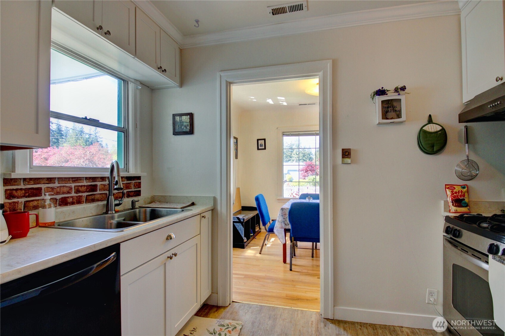 1408 S 12th Street , Mount Vernon, WA 98274