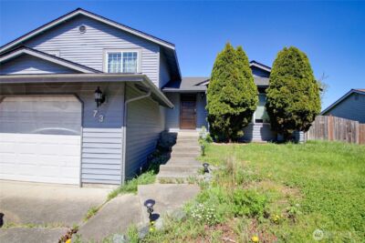 73 NW Roeder Drive , Oak Harbor, WA 98277