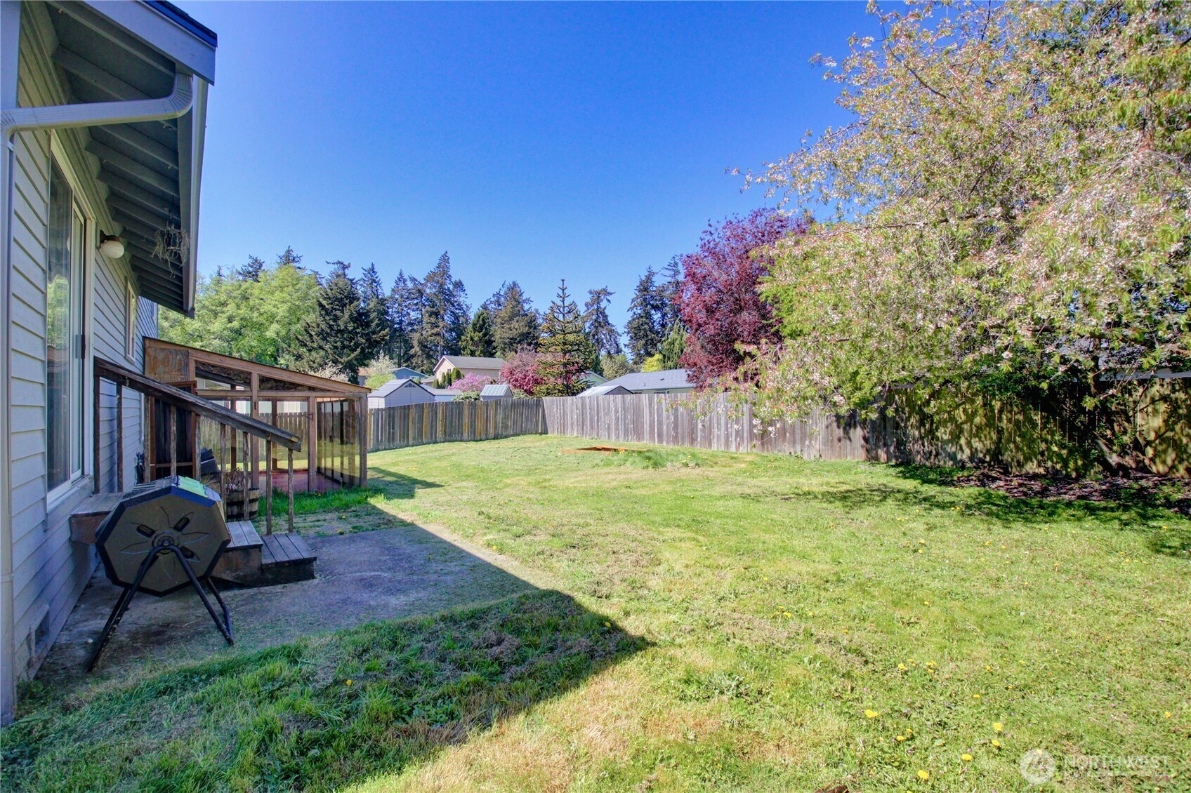 73 NW Roeder Drive , Oak Harbor, WA 98277