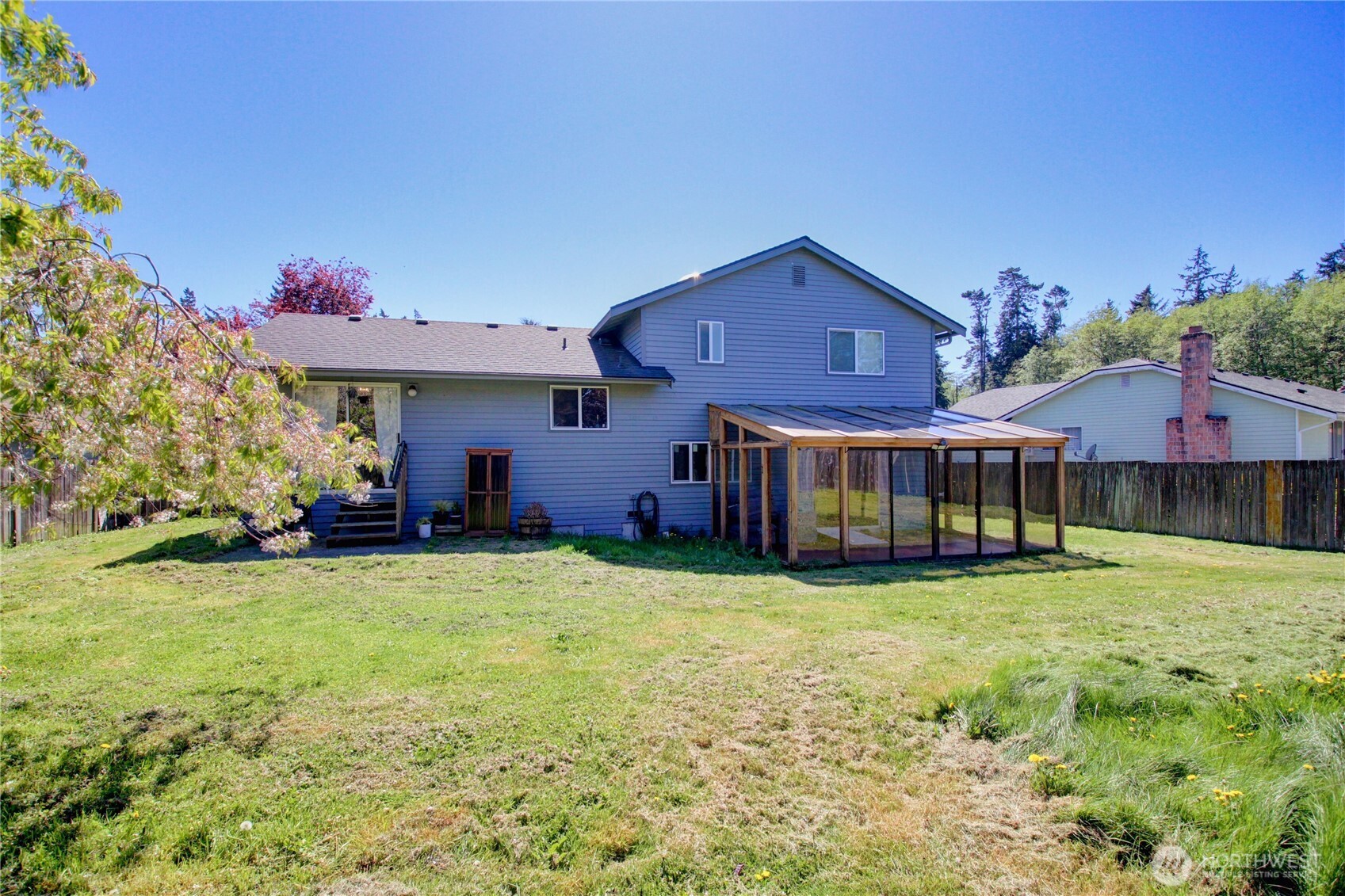 73 NW Roeder Drive , Oak Harbor, WA 98277