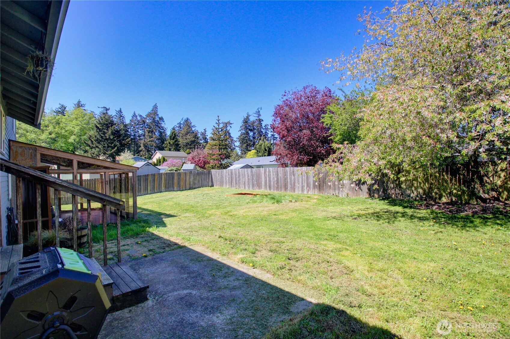 73 NW Roeder Drive , Oak Harbor, WA 98277