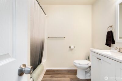 1825 S 330th Street #E7, Federal Way, WA 98003 - Photo 16