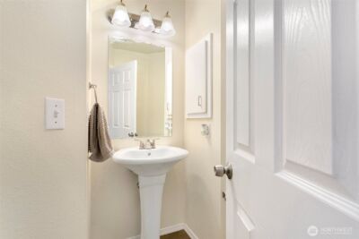 1825 S 330th Street #E7, Federal Way, WA 98003 - Photo 10