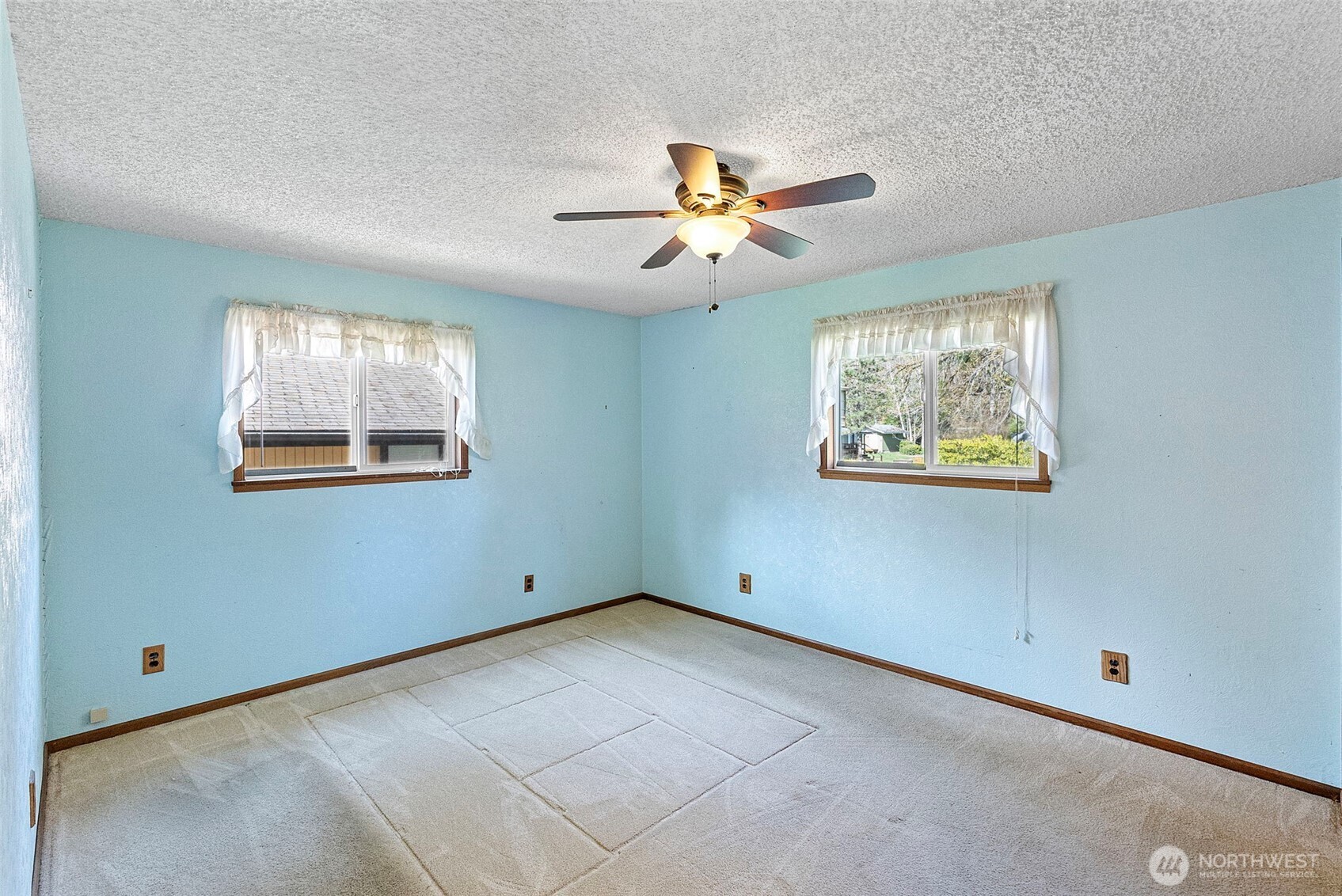 210 Kelly Road , Brinnon, WA 98320