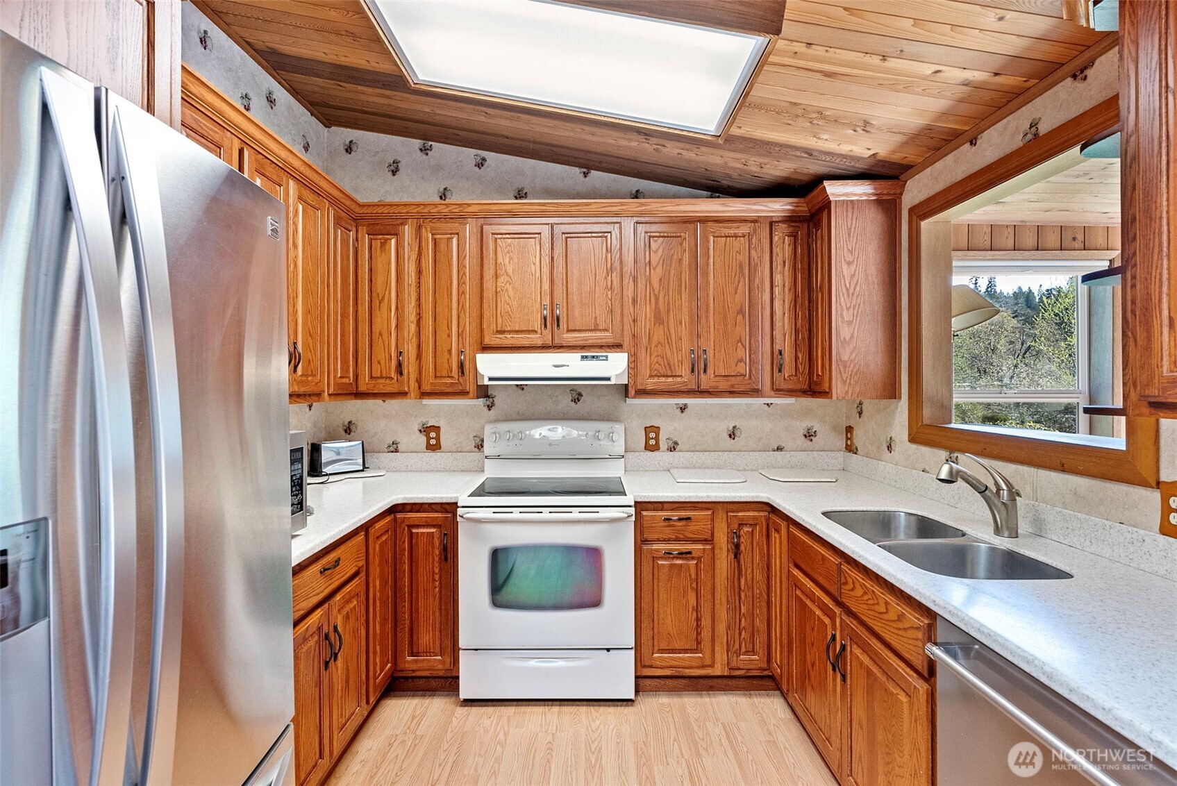 210 Kelly Road , Brinnon, WA 98320